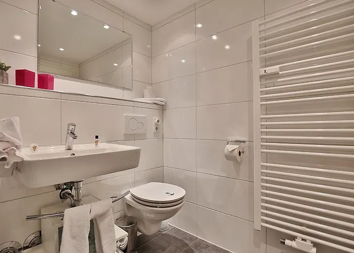 Domizil Strandallee 30 Domizil Strandallee 30 01 * Timmendorfer Strand